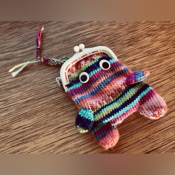 Handmade Knit Little Monster Googly Eye Snap Coin Purse Wallet OOAK - Picture 4 of 13